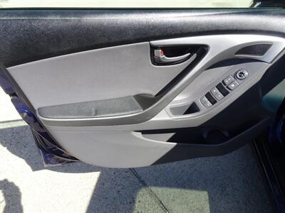 2012 Hyundai Elantra GLS  I4 FWD - Photo 49 - Cincinnati, OH 45255