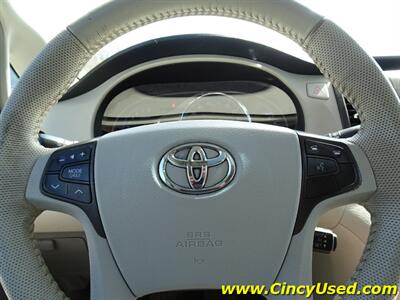 2014 Toyota Sienna XLE 8-Passenger   - Photo 30 - Cincinnati, OH 45255