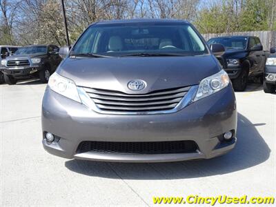 2014 Toyota Sienna XLE 8-Passenger   - Photo 10 - Cincinnati, OH 45255