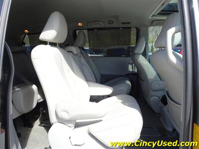 2014 Toyota Sienna XLE 8-Passenger   - Photo 21 - Cincinnati, OH 45255