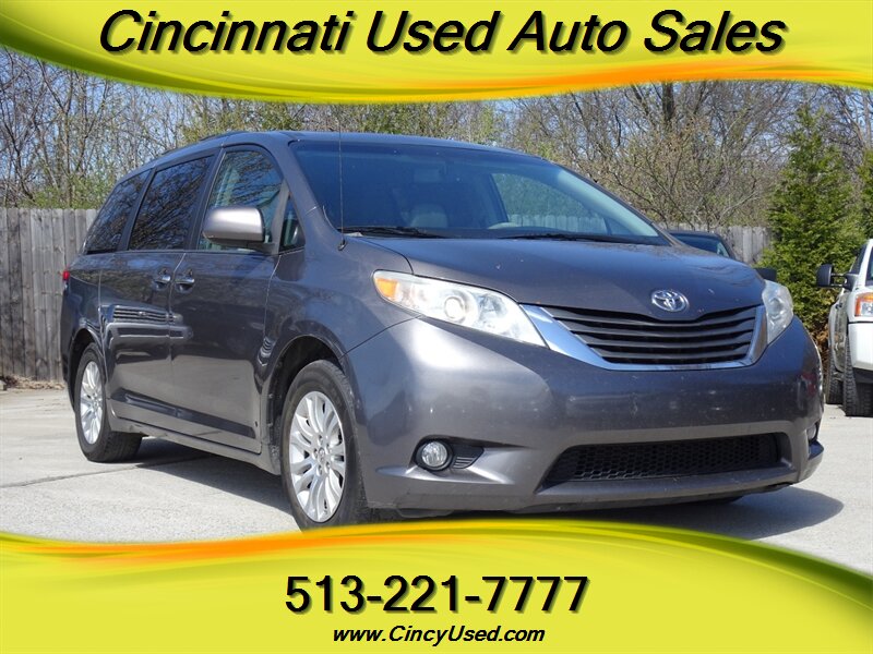 2014 Toyota Sienna XLE
