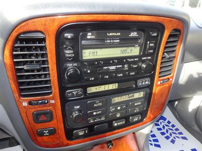 2001 Lexus LX 470  V8 DOHC 4WD - Photo 20 - Cincinnati, OH 45255