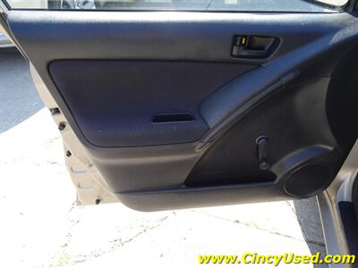 2003 Toyota Matrix - Photo 26 - Cincinnati, OH 45255