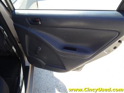 2003 Toyota Matrix - Photo 27 - Cincinnati, OH 45255