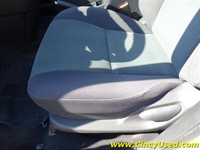 2003 Toyota Matrix - Photo 22 - Cincinnati, OH 45255