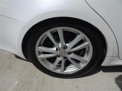 2007 Lexus IS 250  2.5L V6 Manual RWD - Photo 28 - Cincinnati, OH 45255