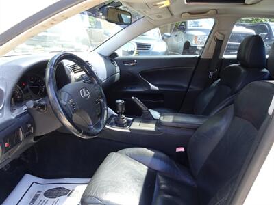 2007 Lexus IS 250  2.5L V6 Manual RWD - Photo 10 - Cincinnati, OH 45255