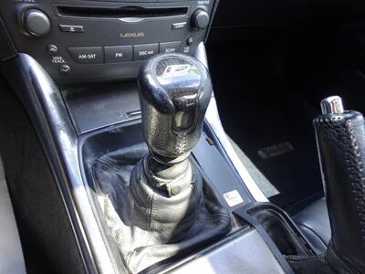 2007 Lexus IS 250  2.5L V6 Manual RWD - Photo 15 - Cincinnati, OH 45255