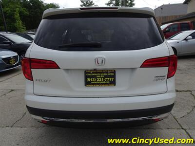 2016 Honda Pilot Touring  3.5L V6 AWD - Photo 5 - Cincinnati, OH 45255