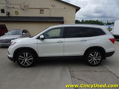 2016 Honda Pilot Touring  3.5L V6 AWD - Photo 7 - Cincinnati, OH 45255