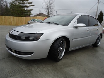 2004 Saturn Ion 2   - Photo 11 - Cincinnati, OH 45255