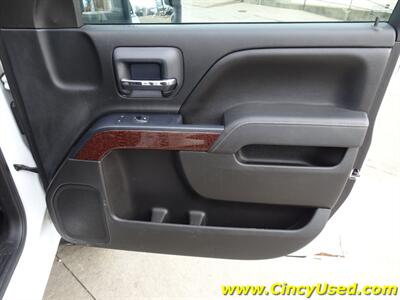 2015 GMC Sierra 1500 SLE   - Photo 26 - Cincinnati, OH 45255