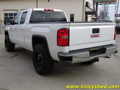 2015 GMC Sierra 1500 SLE   - Photo 9 - Cincinnati, OH 45255