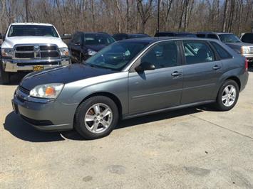 2005 Chevrolet Malibu Maxx LS   - Photo 3 - Cincinnati, OH 45255