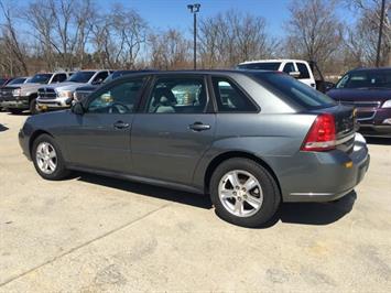 2005 Chevrolet Malibu Maxx LS   - Photo 4 - Cincinnati, OH 45255