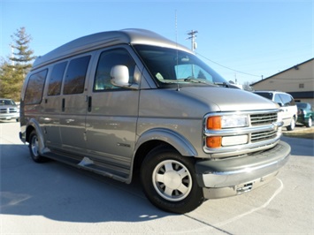 2001 Chevrolet Express Cargo 1500   - Photo 10 - Cincinnati, OH 45255