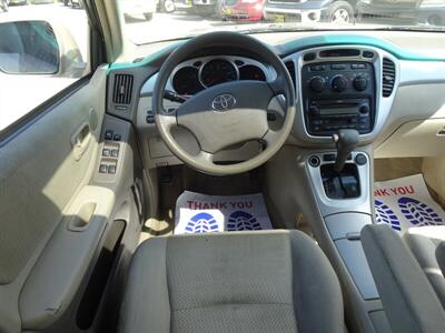 2004 Toyota Highlander Base V6 - Photo 23 - Cincinnati, OH 45255