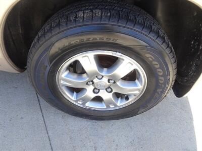 2004 Toyota Highlander Base V6 - Photo 57 - Cincinnati, OH 45255