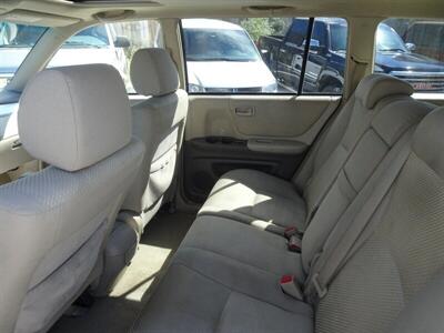 2004 Toyota Highlander Base V6 - Photo 87 - Cincinnati, OH 45255