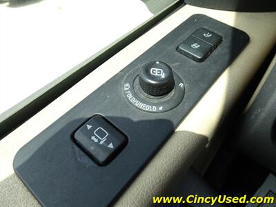 2016 Ford F-350 Lariat   - Photo 26 - Cincinnati, OH 45255