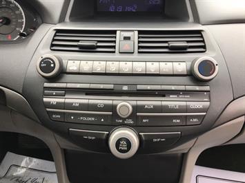 2010 Honda Accord LX   - Photo 17 - Cincinnati, OH 45255