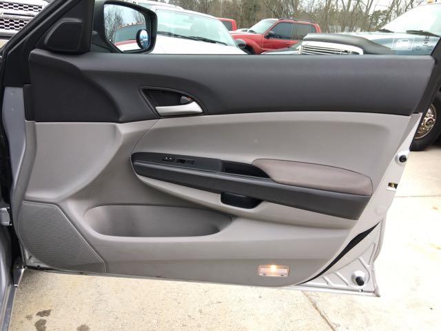 2010 Honda Accord LX - Photo 21 - Cincinnati, OH 45255