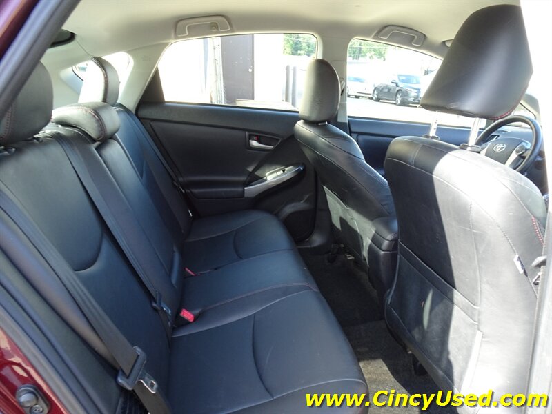 2013 Toyota Prius Three - Photo 14 - Cincinnati, OH 45255