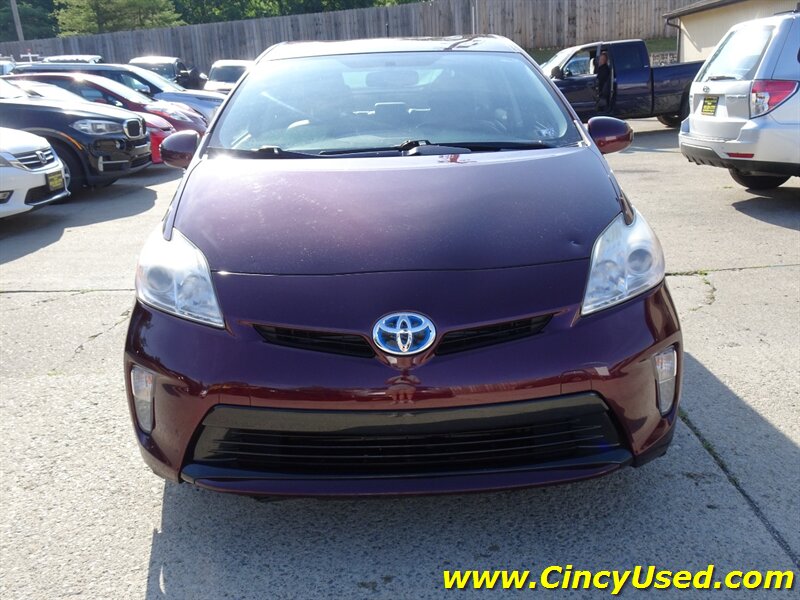 2013 Toyota Prius Three - Photo 2 - Cincinnati, OH 45255