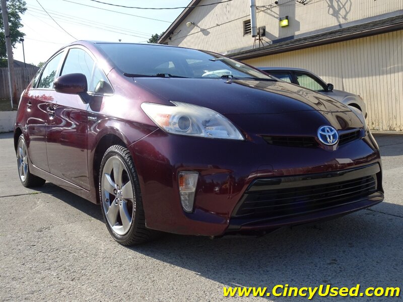 2013 Toyota Prius Three - Photo 5 - Cincinnati, OH 45255