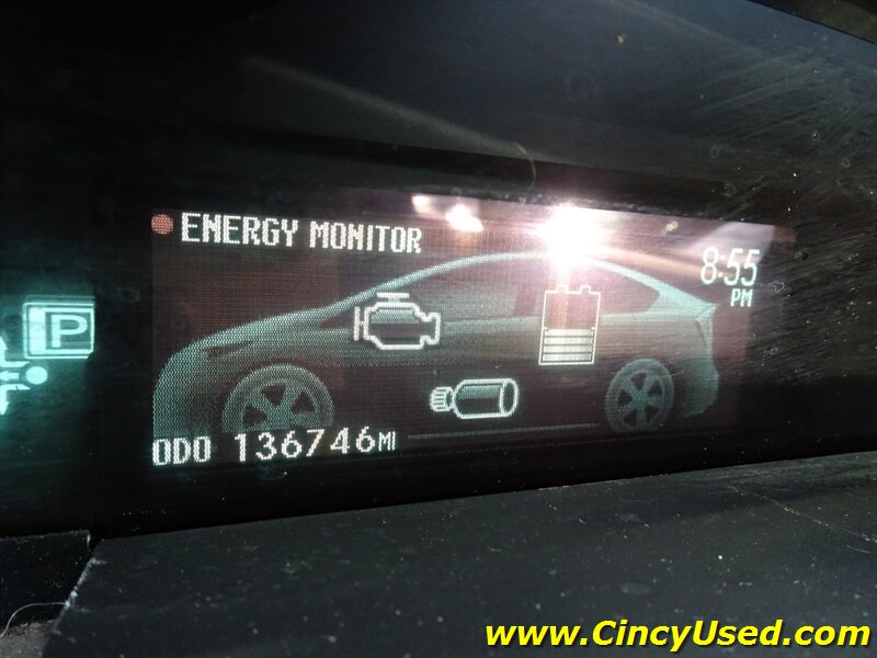 2013 Toyota Prius Three - Photo 19 - Cincinnati, OH 45255