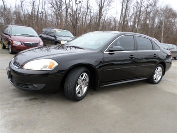 2010 Chevrolet Impala LT   - Photo 11 - Cincinnati, OH 45255