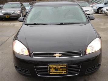 2010 Chevrolet Impala LT   - Photo 2 - Cincinnati, OH 45255