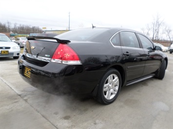 2010 Chevrolet Impala LT   - Photo 13 - Cincinnati, OH 45255