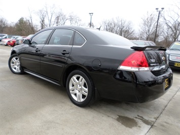 2010 Chevrolet Impala LT   - Photo 12 - Cincinnati, OH 45255