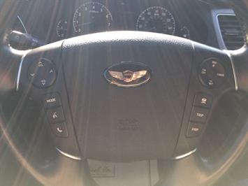 2012 Hyundai Genesis 4.6L V8   - Photo 18 - Cincinnati, OH 45255