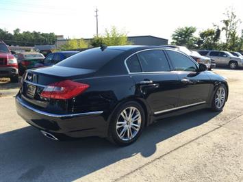 2012 Hyundai Genesis 4.6L V8   - Photo 6 - Cincinnati, OH 45255