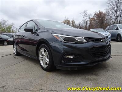 2018 Chevrolet Cruze LT Manual   - Photo 4 - Cincinnati, OH 45255