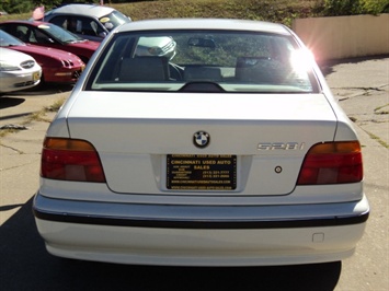 1997 BMW 528i   - Photo 5 - Cincinnati, OH 45255