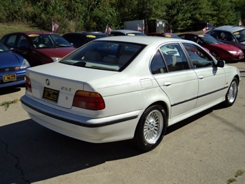 1997 BMW 528i   - Photo 6 - Cincinnati, OH 45255