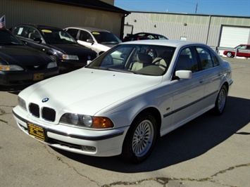 1997 BMW 528i   - Photo 3 - Cincinnati, OH 45255