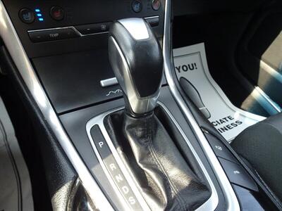 2017 Ford Edge Sport  2.7L Ecoboost V6 Turbo AWD - Photo 12 - Cincinnati, OH 45255