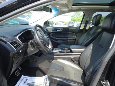 2017 Ford Edge Sport  2.7L Ecoboost V6 Turbo AWD - Photo 9 - Cincinnati, OH 45255