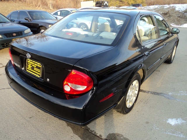2000 NISSAN MAXIMA GLE - Photo 6 - Cincinnati, OH 45255