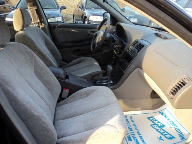 2000 NISSAN MAXIMA GLE - Photo 7 - Cincinnati, OH 45255