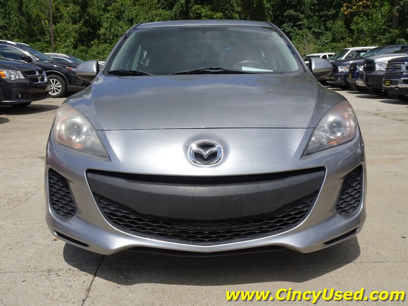 2012 Mazda Mazda3 i Sport - Photo 2 - Cincinnati, OH 45255