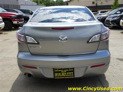 2012 Mazda Mazda3 i Sport   - Photo 7 - Cincinnati, OH 45255