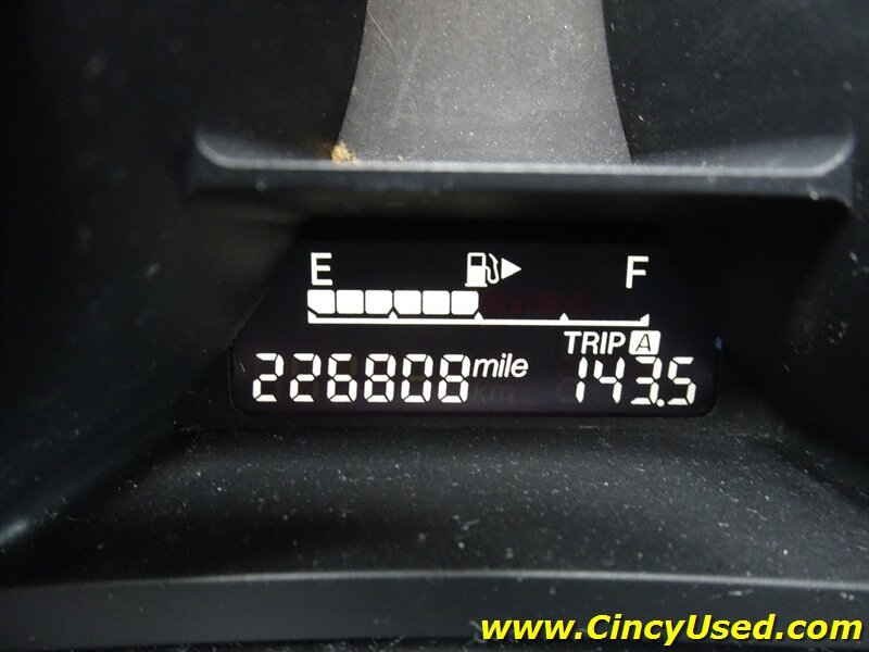 2012 Mazda Mazda3 i Sport - Photo 19 - Cincinnati, OH 45255