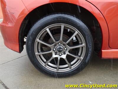 2012 Honda Fit Sport   - Photo 26 - Cincinnati, OH 45255