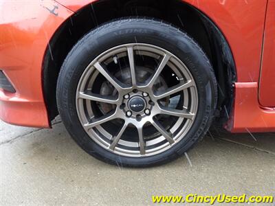 2012 Honda Fit Sport   - Photo 23 - Cincinnati, OH 45255