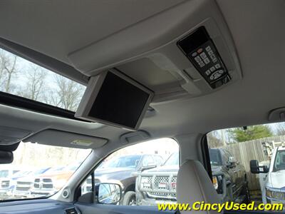 2017 Honda Pilot Touring   - Photo 11 - Cincinnati, OH 45255